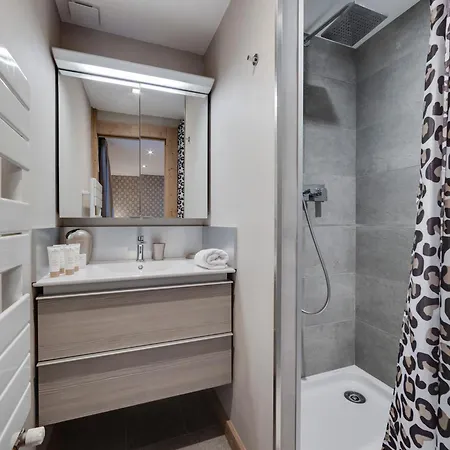 Spacieux, 4 Chambres, 8 Personnes, Wifi, Le - Fr-1-641-15 *